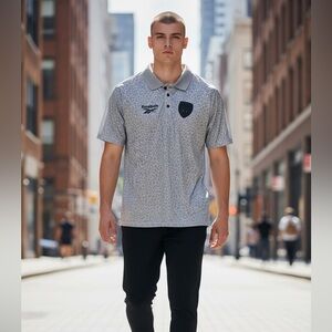 Leigh Leopards Rugby Club Reebok Men's Light Gray Polo with Subtle Pattern